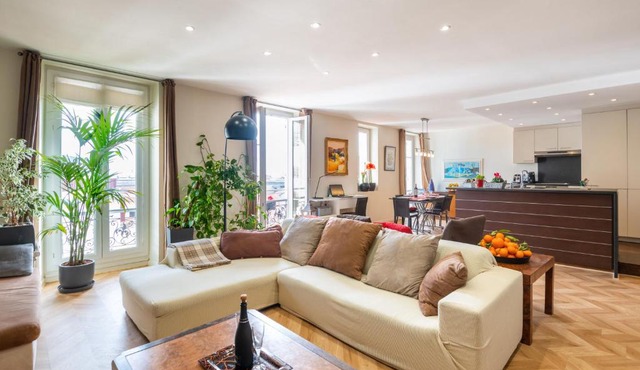 "Le Mirabeau" by EnjoyNice, spacious 2-bed with airco