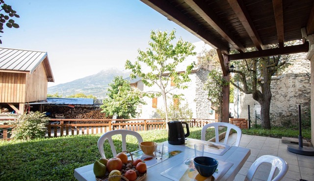 Le Mont Guillaume - 1 chambre, Terrasse et Jardin
