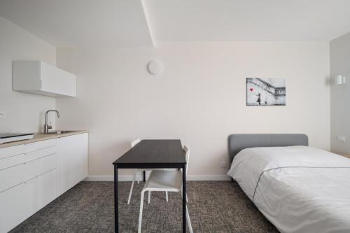 Le Mont neuf - Chambres avec cuisine au coeur de la nature type Appart'Hotel - sanitaires communs