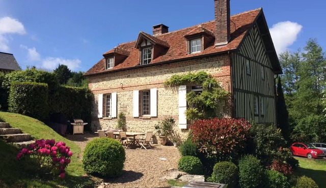 Le Moulin, charming house in Honfleur