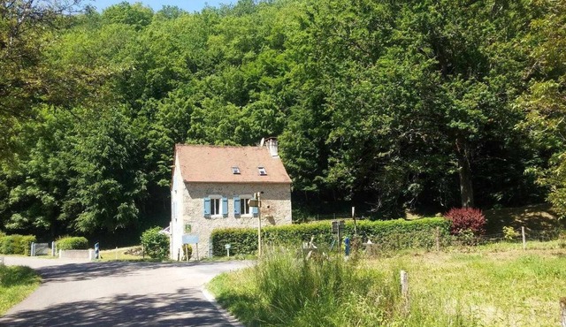 LE MOULIN - CREYSSE - Gîte