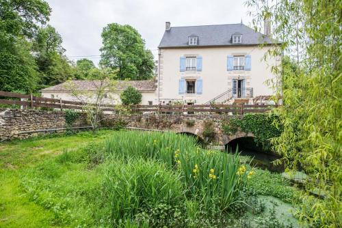 Le moulin de bois coutant