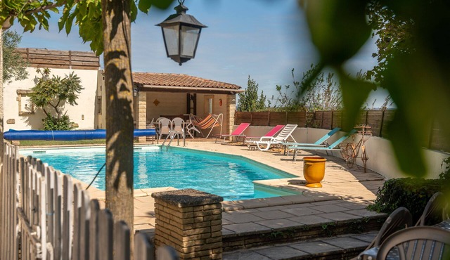 LE MOULIN Private villa with breathtaking views. Pets welcome.