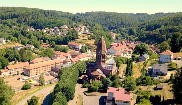 Le Munztal Furnished tourist accommodation in a quiet crystal village