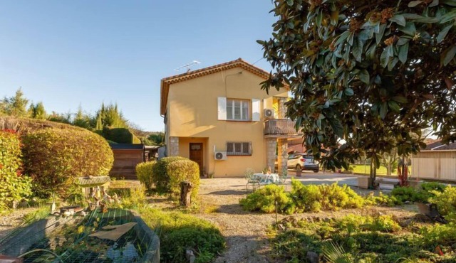 Le Néflier by Interhome