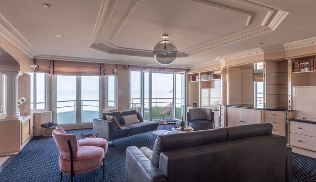 Le Navire - Appt vue mer à 50 m de la plage