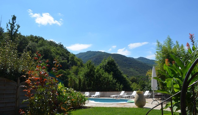 LE NEULOS, Cosy apartment with exterior, quiet, 2* listed