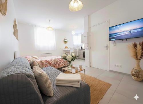 Le nid Bohême Orly - Aéroport - Métro 14