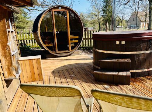 Le Nid Dans Les Bruyères