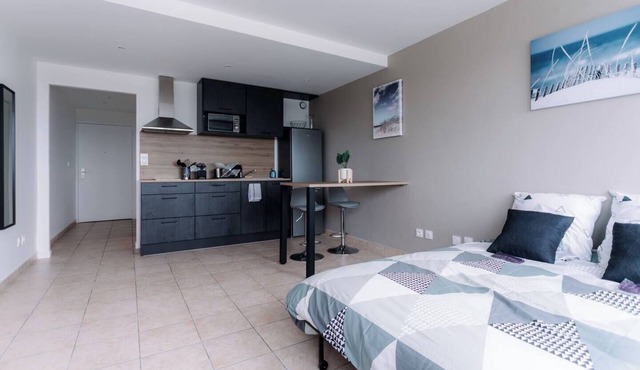 Le Nid Dardilly : Studio comfort, quiet, parking - Ideal pro