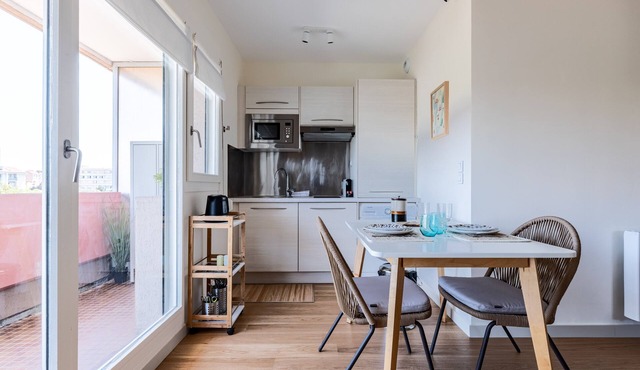 LE NID DES CEDRES - Magnifique Studio terrasse Montplaisir