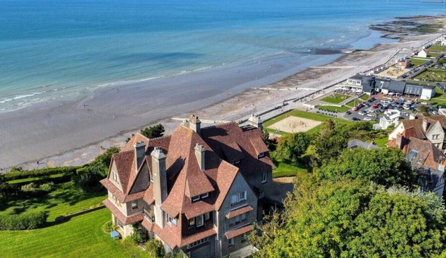 Le Nid des Falaises, au bord de la plage