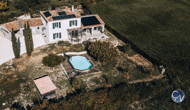 Le nid des Grands Ducs Villa Avec Piscine