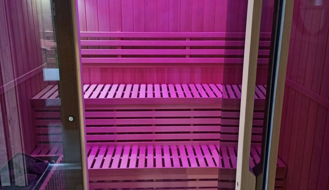 Le Nid Douillet : New chalet with breathtaking views, private JACUZZI and SAUNA