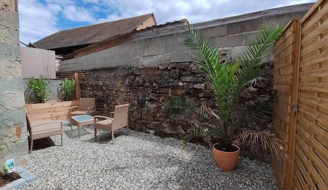 Le Nid - Independent apartment with exterior