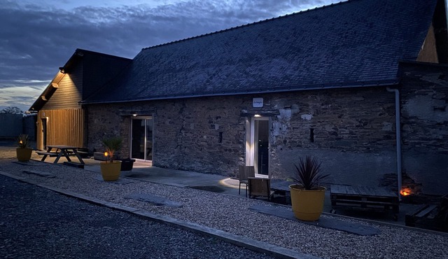 Le Nid Longère – Studio and Living Area Retreat