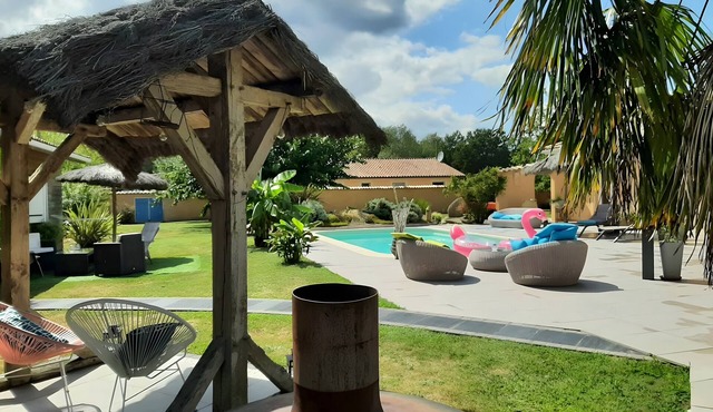 “Le Nid’zen” Guest Room with Wi-Fi