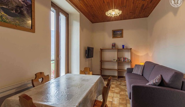 LE PRESBYTERE - LES CHAVANNES EN MAURIENNE