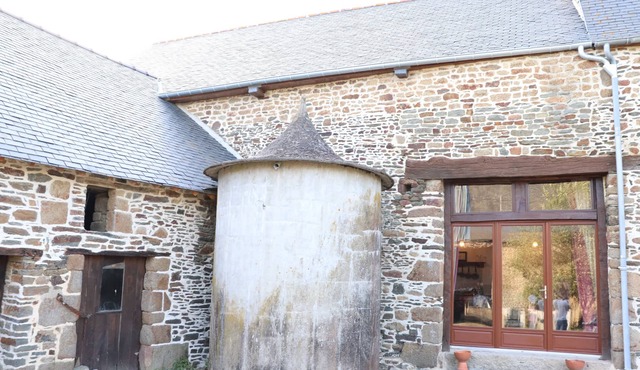 Le Petit Vauclair: At the gates of Mt Saint-Michel