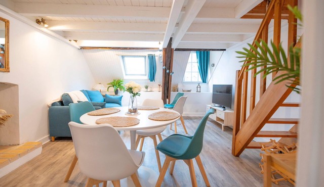 Le P'tit Palais - Two Bedroom Apartment, Sleeps 2