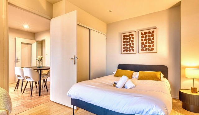 Le Panoramique - Grand T2 métro B Oullins