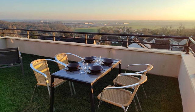 Le Panorama, 15 minutes from CDG, between Eurodisney and Parc Astérix.