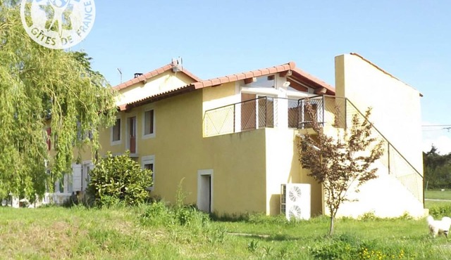 Le Paradisier Cottage: Cozy Space for 2, Pets Welcome, Terrace