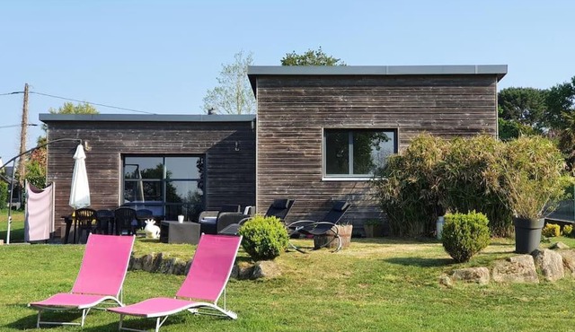 Le paradis des enfants et sa maison en bois