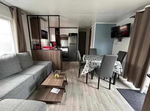 Le Paradis du Rhône - mobilhome moderne et confortable