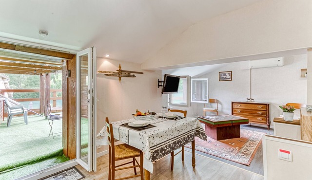 Le Pardoux - Studio avec terrasse proche Niort