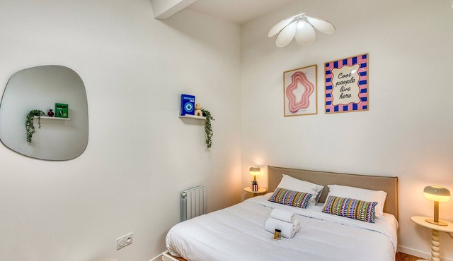 Le Pastel - Cosy Appart - métro B - wifi inclus