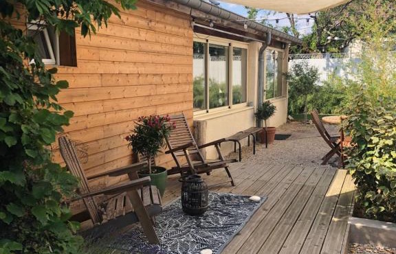 - Le Patio - Calme, Chaleureux, Unique