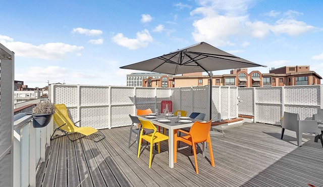 LE PATIO GUILHEMERY - Three Bedroom Apartment, Sleeps 6