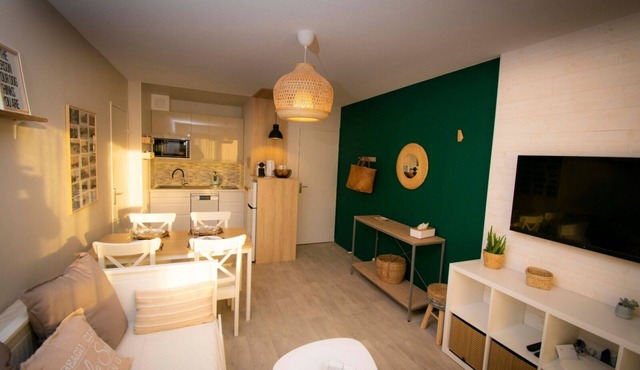 Le Patio in Juno Beach, 100 m from the sea - Parking - Wifi - Cos