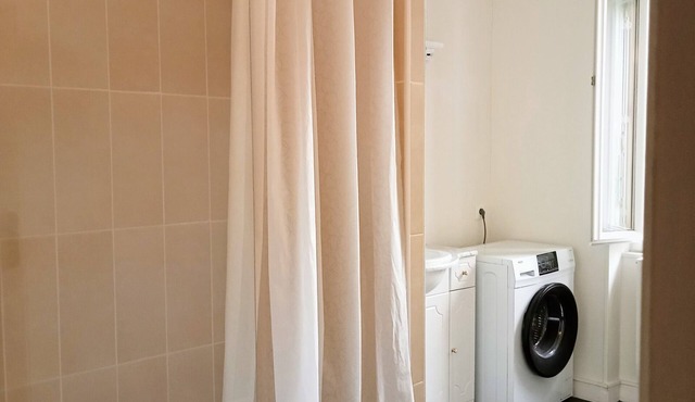 Le Patio is a pleasant vacation home near Carcassonne