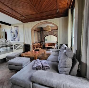 Le Pavillon de l'Intemporelle Bagnères de Bigorre