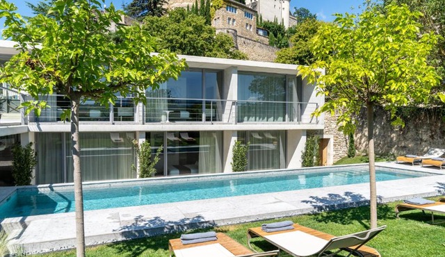 Le Pavillon M, Piscine et Spa au pied du château, Petit-Déjeuner inclus, Parking privé