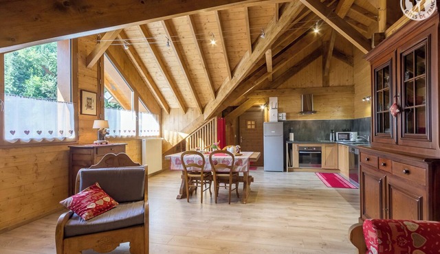 LE PECLOZ - JARSY - Gîte