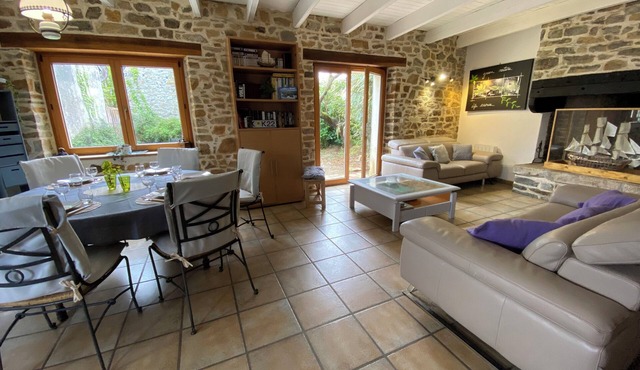 Le Penty D'argol - Maison Rénovée 5 Pers. Animaux de Compagnie Acceptés!