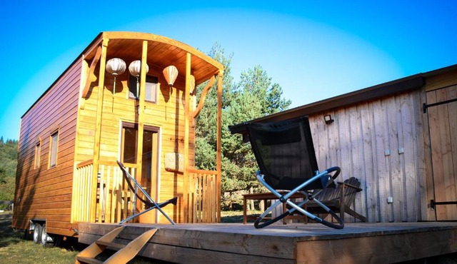 Le Petit Rias en Roulotte, 4 personnes, coin cuisine et cabinet de toilette