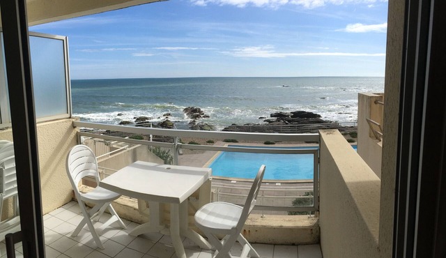 Le Petit Bargeouri - Facing sea