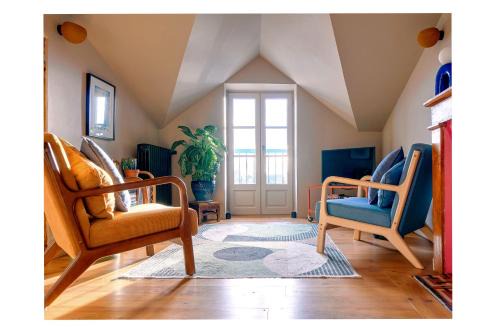 Le Petit Balcon Bleu