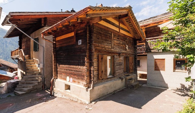 Le Petit Chalet in Sarreyer