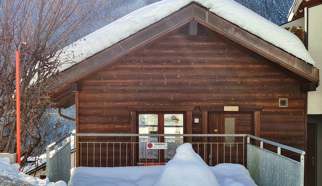 Le Petit Chalet - Nice Wallis View - 5 minutes to the ski lift - free drinks