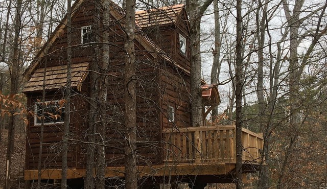 Le Petit Chateau Treehouse at Candlelight Forest Resort
