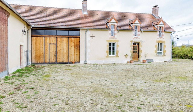 Le Petit Chêne – Family home with garden in Prissac