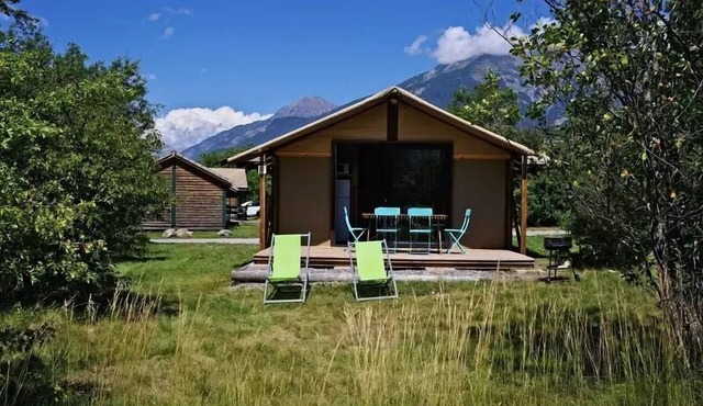Le Petit Liou Sites & Paysages * - Cabin Hivernet Insolite Premium 3 bedrooms with toilets for 6 people
