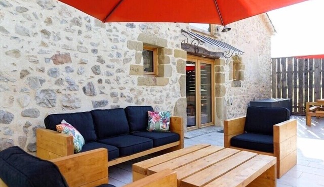 Le Petit Moulin gîte 6/8 people (from 90 € per night)