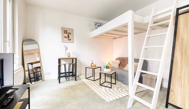 Le Petit nid cocooning - Warm and elegant studio apartment