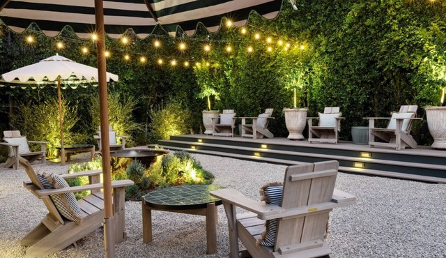 Le Petit Pali Brentwood West Los Angeles